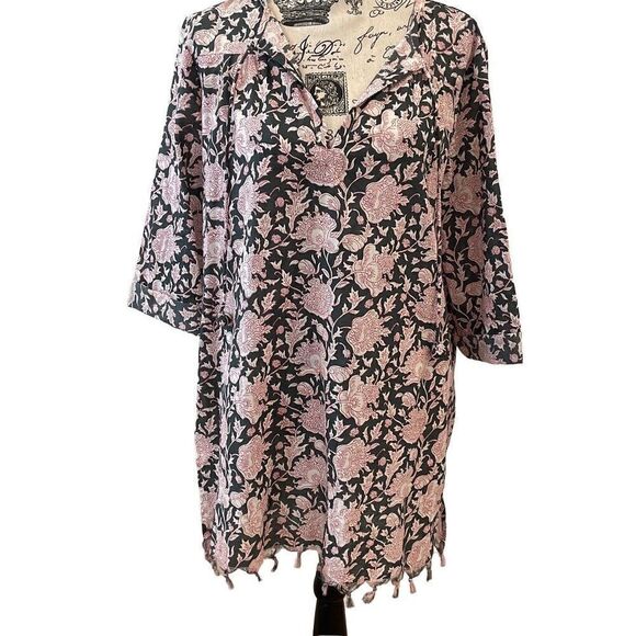Lilla P Floral pink and gray Cotton Tunic Womens XS NWOT - Picture 1 of 8